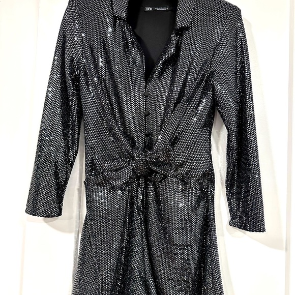 Sparkly Metallic Sequined Romper - Picture 6 of 6